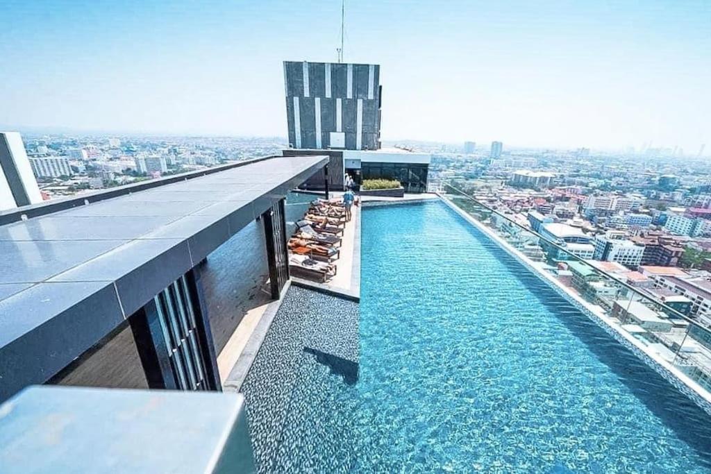 Sea View 2 Bed @ Apartment Pattaya